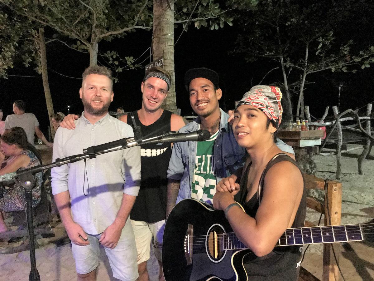 Yellow Moon M23 Koh Rong Sanloem Zewnętrze zdjęcie