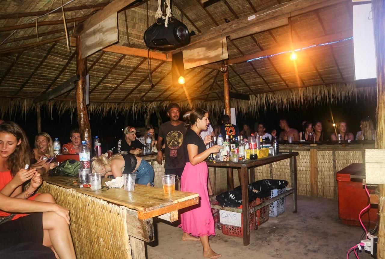 Yellow Moon M23 Koh Rong Sanloem Zewnętrze zdjęcie